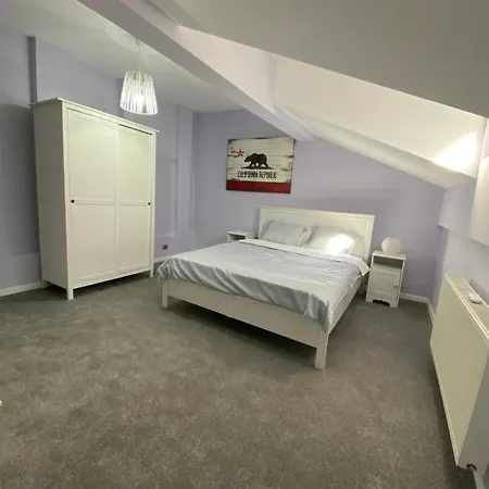 House Boutique Clucerului Apartment